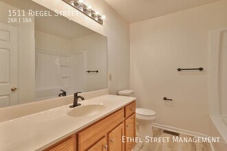 1511 Riegel St in Hellertown, PA - Building Photo - Building Photo