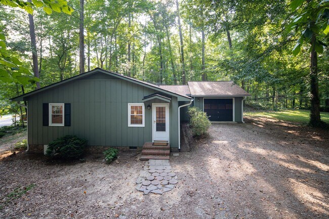 510 Coolidge St in Chapel Hill, NC - Building Photo - Building Photo