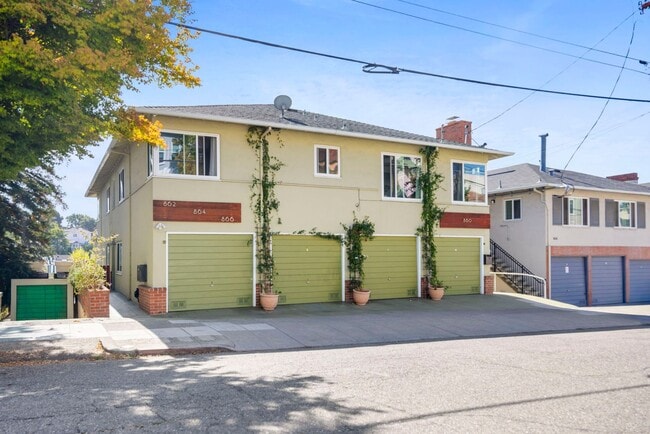 property at 866 Erie St