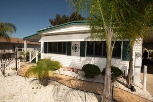 8975 Lawrence Welk Dr in Escondido, CA - Building Photo