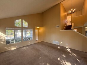 5435 Gooseberry Way in Oceanside, CA - Building Photo - Building Photo