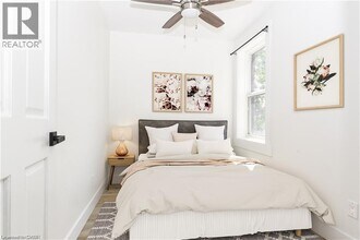 13 Westinghouse Ave in Hamilton, ON - Building Photo - Building Photo