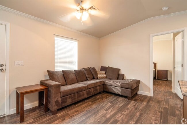 property at 3114 Shady Creek Ln