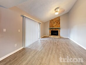 603 Ephrata Dr in Brandon, FL - Building Photo - Building Photo