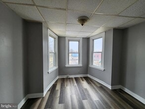 809 N Curley St in Baltimore, MD - Building Photo - Building Photo