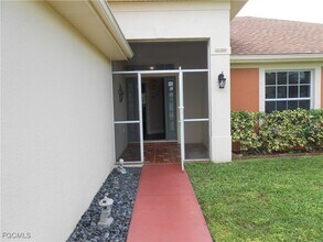 4109 35th St SW in Lehigh Acres, FL - Building Photo - Building Photo