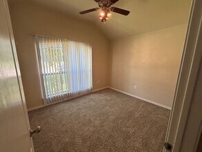 9710 Diana Dr in Killeen, TX - Building Photo - Building Photo