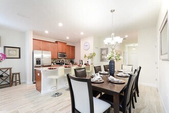 4822 Brier Rose Ln in Kissimmee, FL - Building Photo - Building Photo
