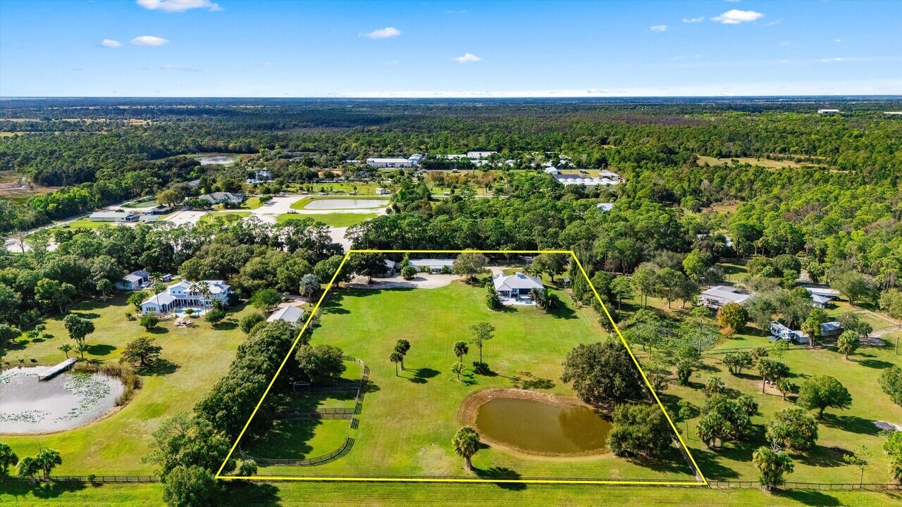 3155 SW 78th Ave in Palm City, FL - Building Photo