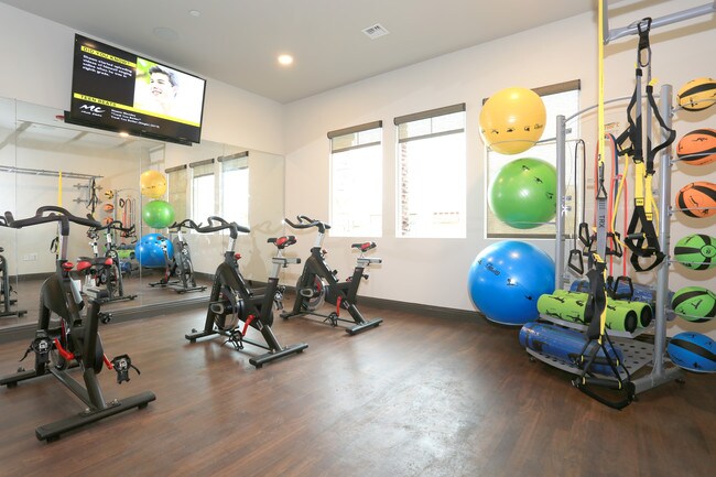 Canyon Ridge at Napa Junction in American Canyon, CA - Foto de edificio - Interior Photo