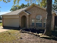 3904 Gessner Dr in Denton, TX - Building Photo - Building Photo