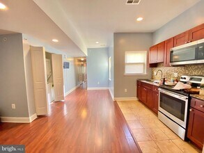 1419 N 17th St in Philadelphia, PA - Building Photo - Building Photo