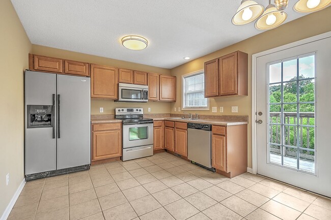 132 Amanda Ln in Bristol, TN - Building Photo - Building Photo