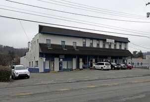 1601-1607 Lincoln Way in McKeesport, PA - Building Photo