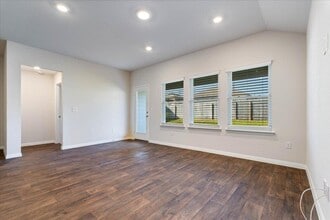 20021 Abigail Fillmore Rd in Manor, TX - Building Photo - Building Photo