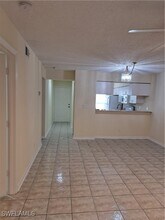 251 Quail Forest Blvd in Naples, FL - Building Photo - Building Photo