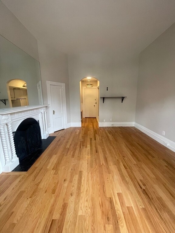 271 Dartmouth St, Unit 1L in Boston, MA - Building Photo - Building Photo