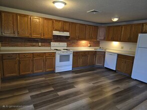 147 Rawson Rd in Quincy, MA - Building Photo - Building Photo