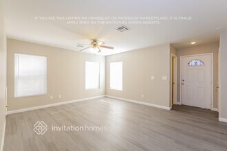 4820 Golden Shimmer Ave in Las Vegas, NV - Building Photo - Building Photo