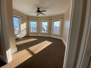 7 Hazelwood Ave in Waterville, ME - Building Photo - Building Photo