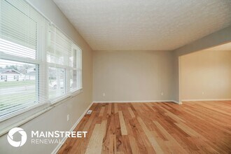 2695 Kenview Rd S in Columbus, OH - Building Photo - Building Photo