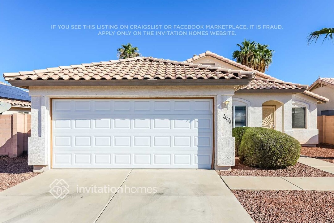 16128 W Buchanan St in Goodyear, AZ - Building Photo