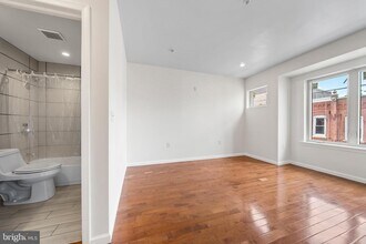 1811 N Gratz St in Philadelphia, PA - Building Photo - Building Photo