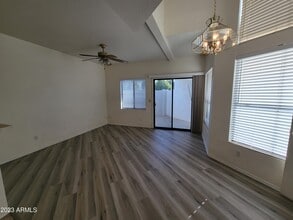 280 S Elizabeth Way in Chandler, AZ - Building Photo - Building Photo