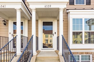 6539 Nottinghill Trail Dr in Canal Winchester, OH - Building Photo - Building Photo