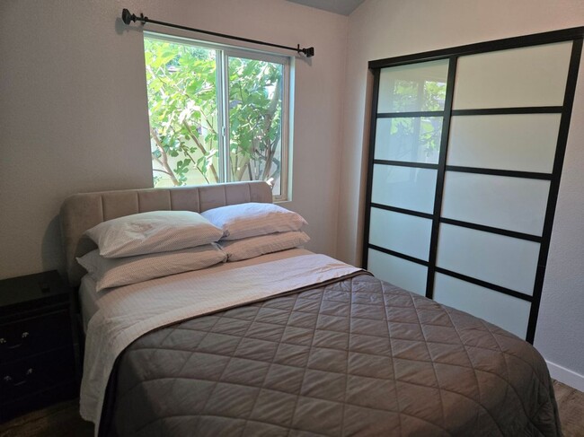 property at 10508 S Freeman Ave