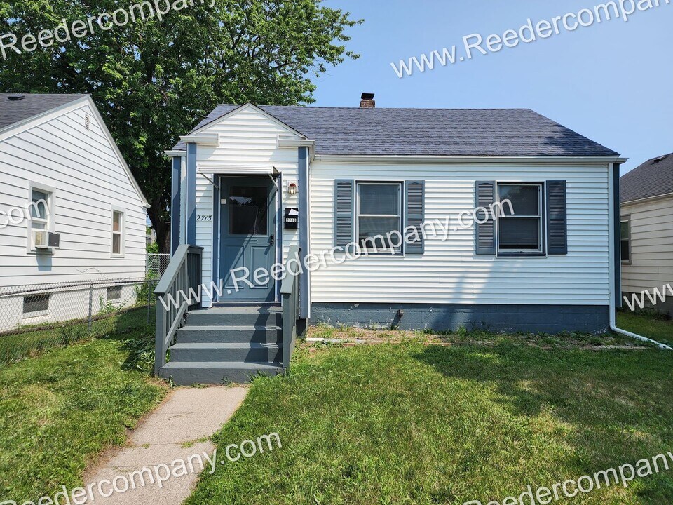 2713 162nd Pl in Hammond, IN - Building Photo