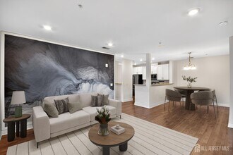 626 Marion Ln in Monroe Township, NJ - Building Photo - Building Photo