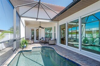 730 95th Ave N in Naples, FL - Building Photo - Building Photo