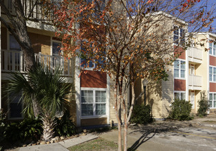 Turtle Creek II in Metairie, LA - Building Photo - Building Photo