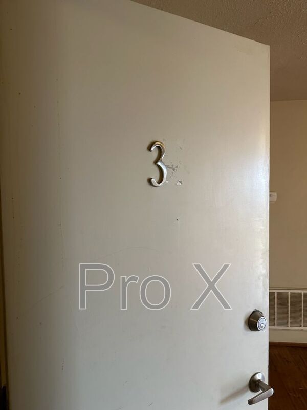 111 Elm St in Washburn, MO - Building Photo - Building Photo