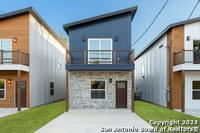 216 Cooper St in San Antonio, TX - Foto de edificio - Building Photo