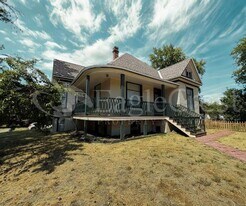 603 E Cherry St in Walla Walla, WA - Building Photo