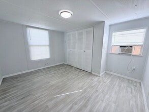 607 49th Ave Terrace W in Bradenton, FL - Building Photo - Building Photo