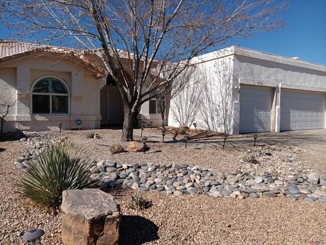 2115 Corte De Chamisa NW in Albuquerque, NM - Building Photo - Building Photo