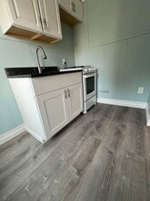 22 Pomeroy Ave in Pittsfield, MA - Building Photo - Building Photo