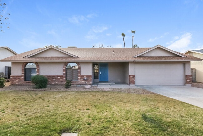 property at 6243 E Inglewood St