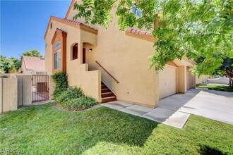 1661 Cloister Ave in Henderson, NV - Building Photo - Building Photo