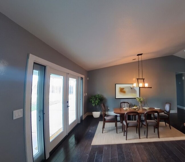 41556 Zinfandel Ave in Temecula, CA - Building Photo - Building Photo