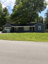 2725 N 47th Terrace in Kansas City, KS - Building Photo