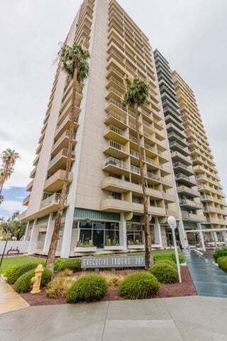 207 W Clarendon Ave, Unit 4H in Phoenix, AZ - Building Photo - Building Photo