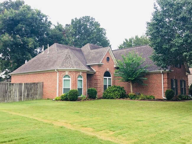 12321 Afton Pl in Arlington, TN - Building Photo - Building Photo