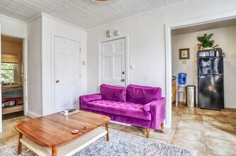 330 Halladay St in Jersey City, NJ - Building Photo - Building Photo