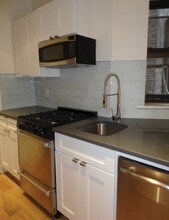 438 E 13th St in New York, NY - Foto de edificio - Floor Plan