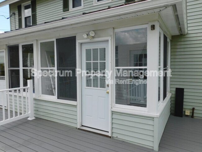 111 Western Ave in Waterville, ME - Building Photo - Building Photo