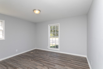 West Brook in Macon, GA - Building Photo - Interior Photo